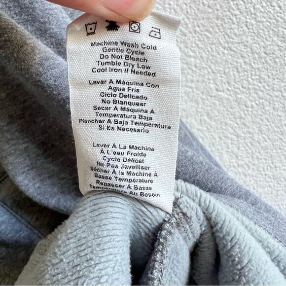 UGG Pichot Poncho - Picture 12 of 14